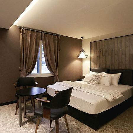 Gupo Idea Hotel Busan Bagian luar foto