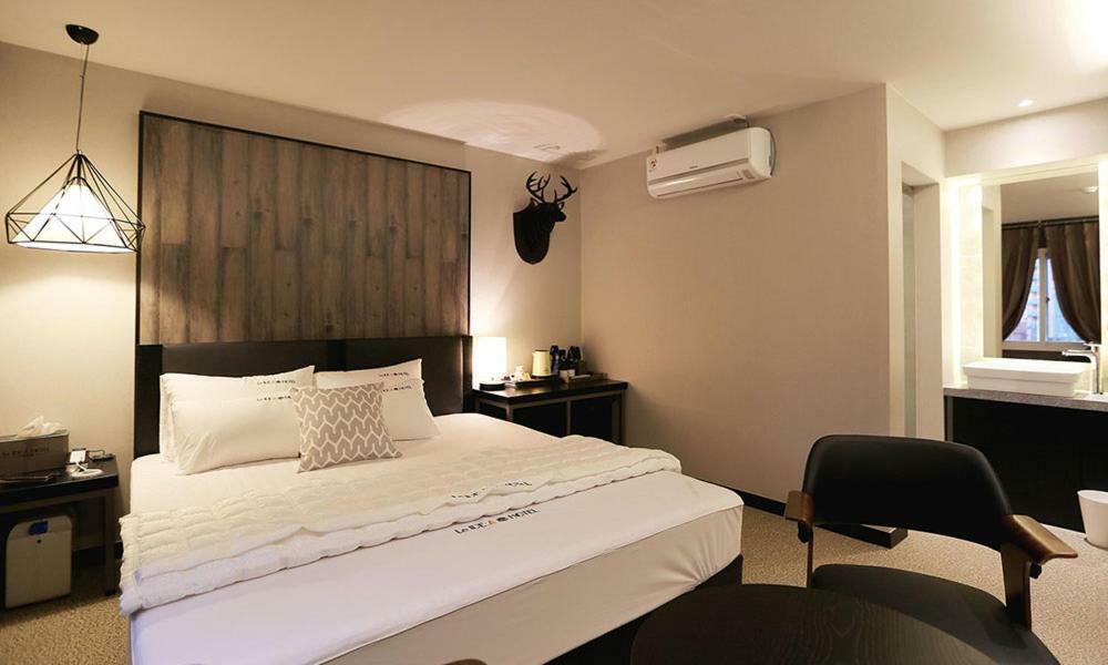 Gupo Idea Hotel Busan Bagian luar foto